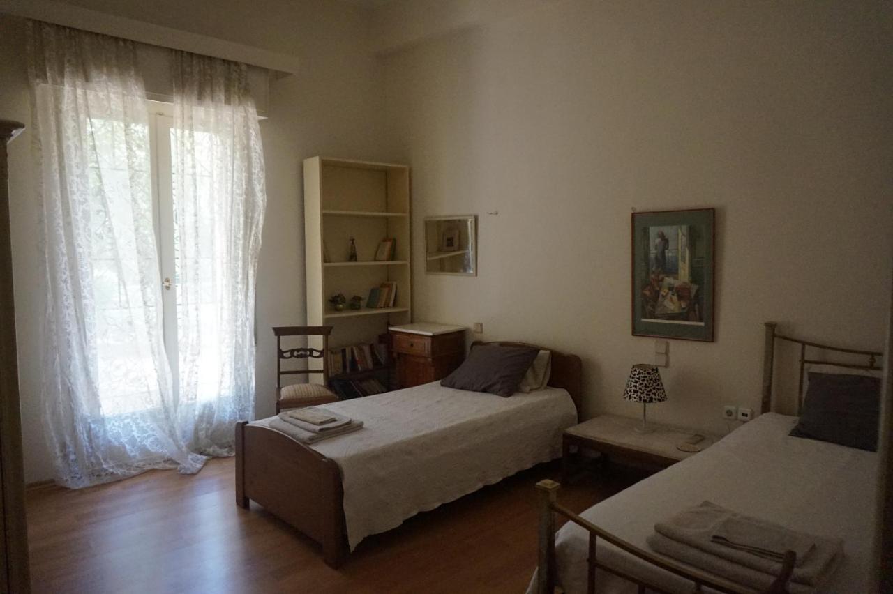 Independent Entrance Apt - 130M2 - Garden - Private Parking Daire Atina Dış mekan fotoğraf